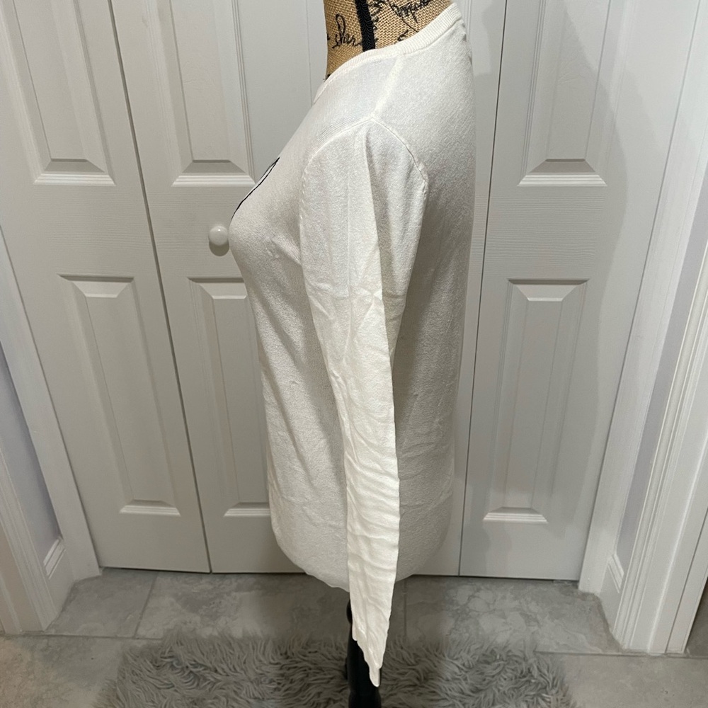 Old Navy Cream Long Sleeve Light Weight Sweater Sz M - Picture 7 of 12